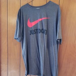 Nike logo T shirt